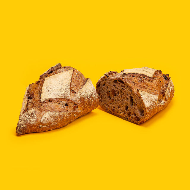 Bâtard aux Noix de Grenoble sur Levain